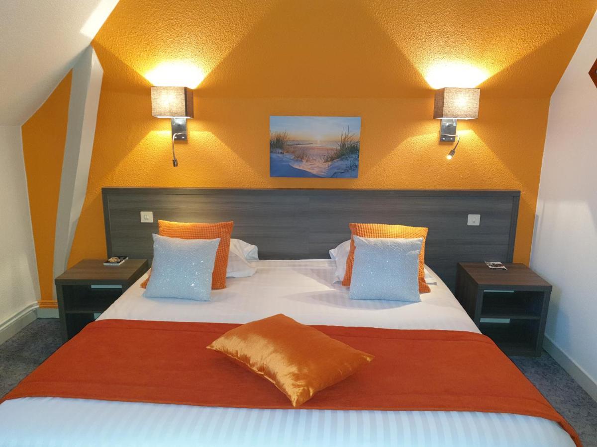 Hotel Le Rohan Charme Et Caractere Pontivy Exterior photo