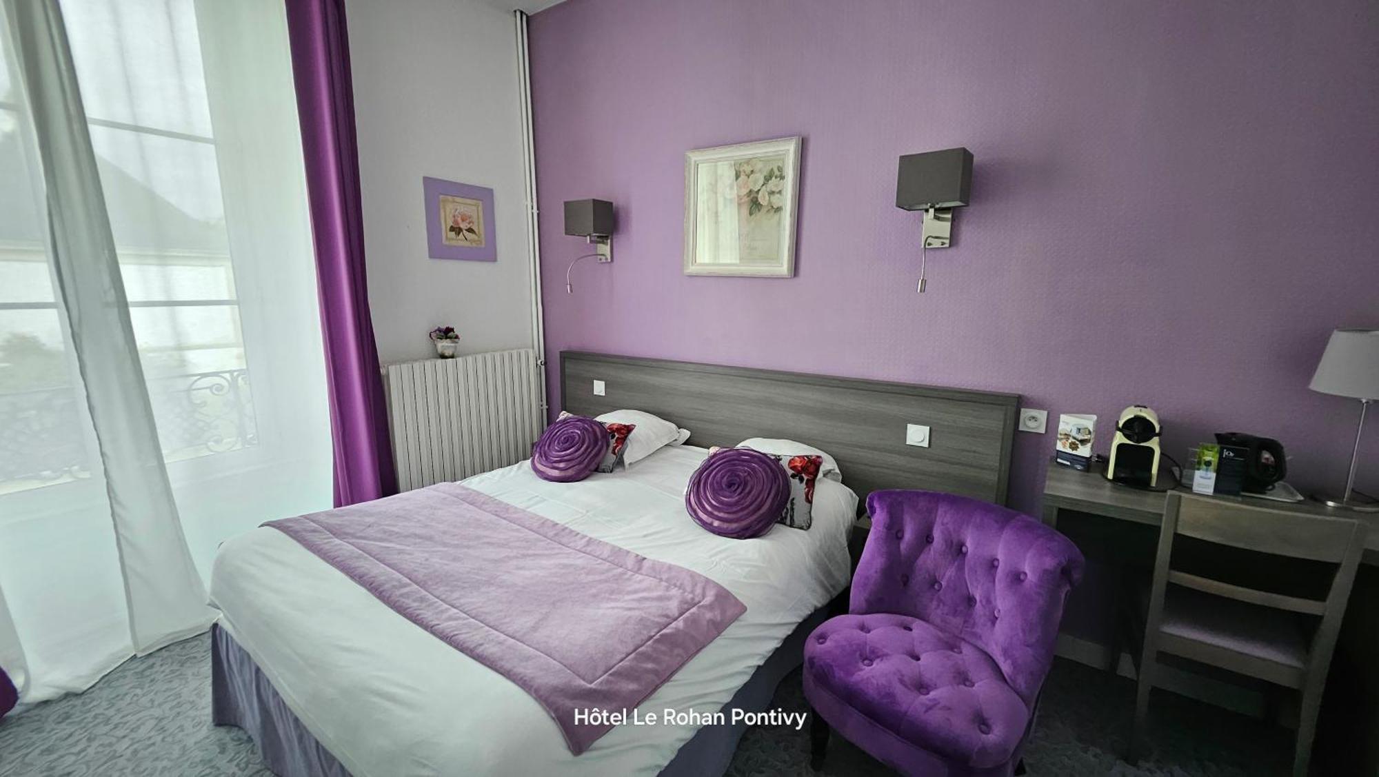 Hotel Le Rohan Charme Et Caractere Pontivy Exterior photo