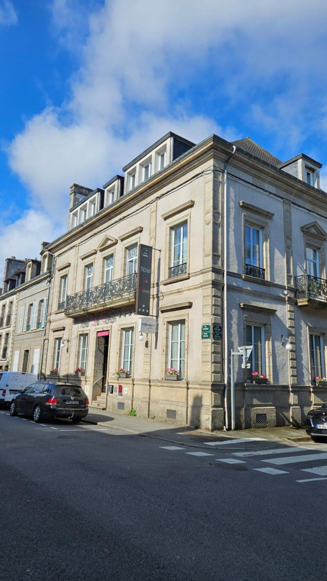 Hotel Le Rohan Charme Et Caractere Pontivy Exterior photo